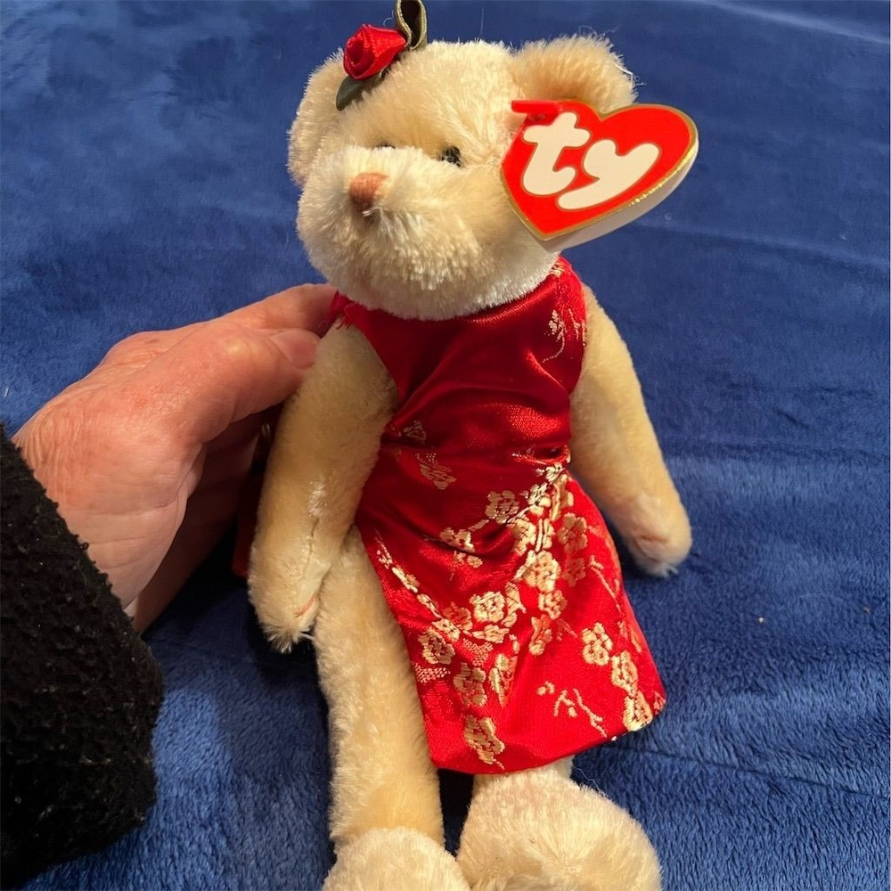 Ty Attic Treasures Mei Li Poseable Red Bear 12" Plush 2001